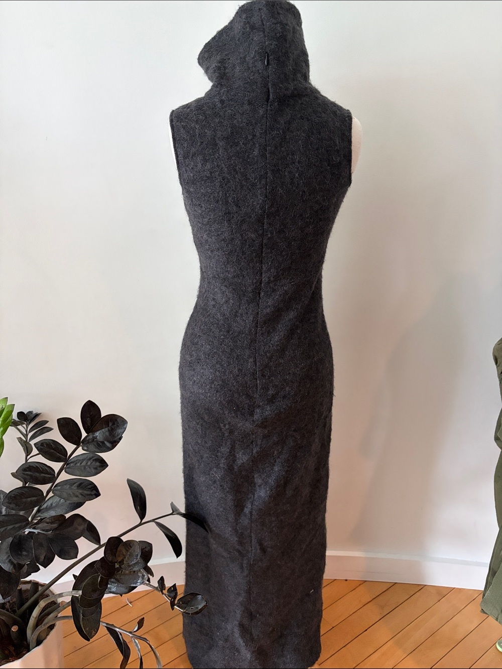 CNC Costume National Sleeveless Dark Charcoal Turtleneck body con Maxi Dress -38 - Picture 2 of 7